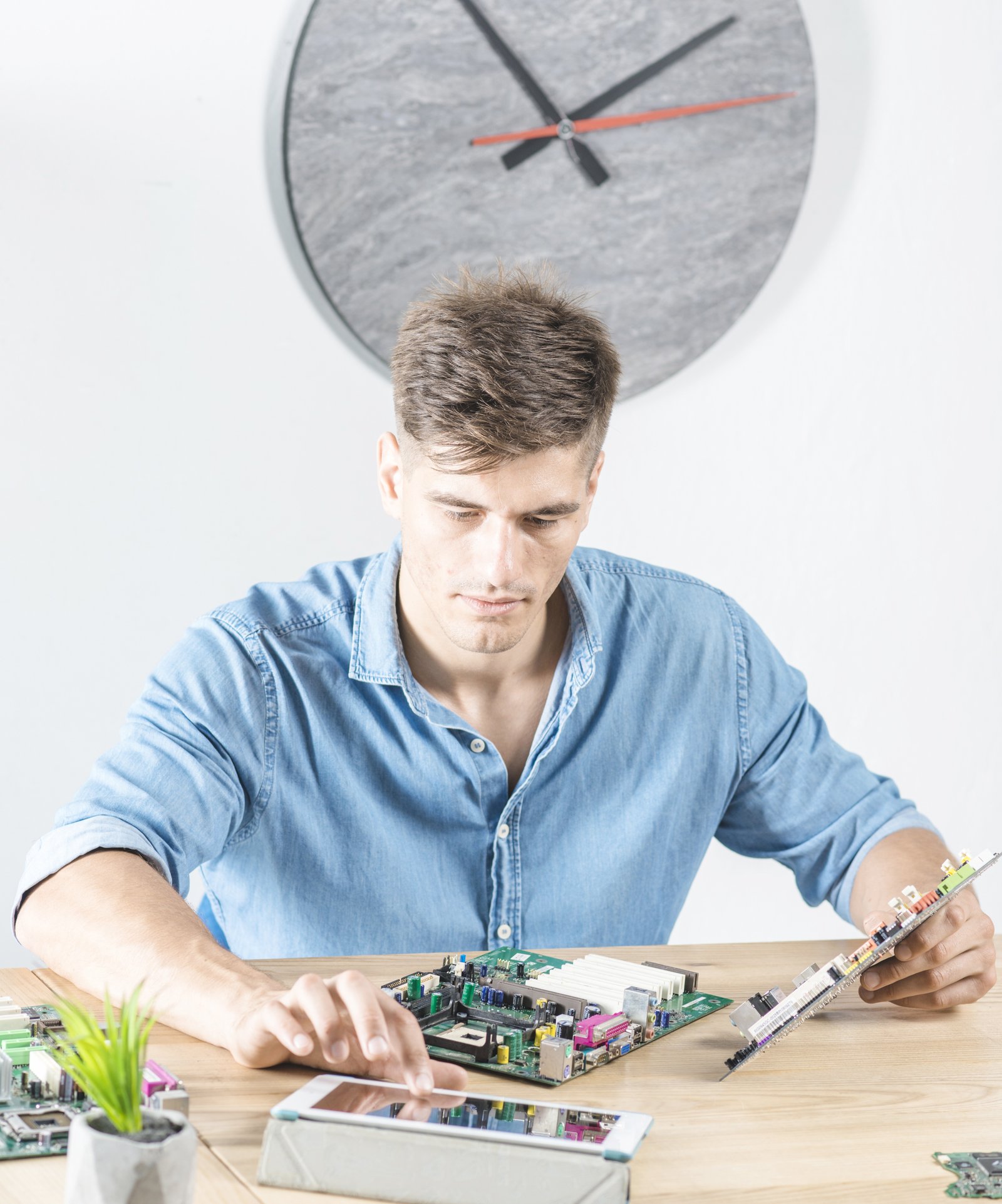 Professional PCB Board Repair Services